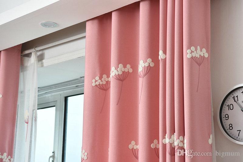 Rèm vải họa tiết cao cấp tại Hà Nội