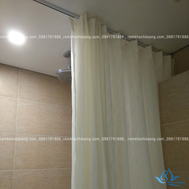Bật mí ưu điểm chất liệu của mẫu rèm nhà tắm PT110