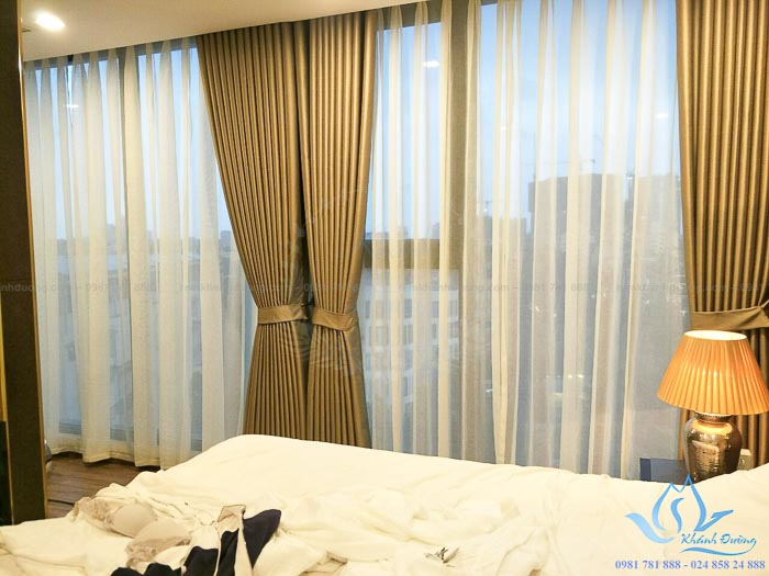 Lắp đặt rèm vải hai lớp phòng ngủ chung cư Vincom Liễu Giai TM-75-15