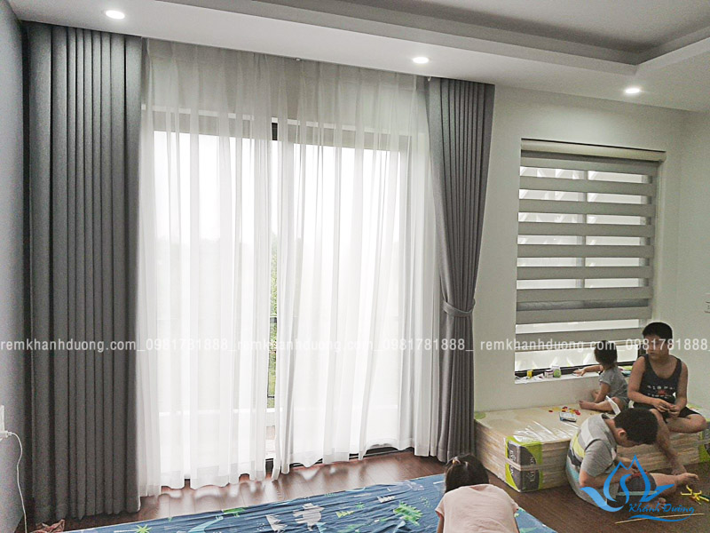 Rèm vải 2 lớp phòng ngủ màu ghi đẹp tại Hoài Đức Hà Nội