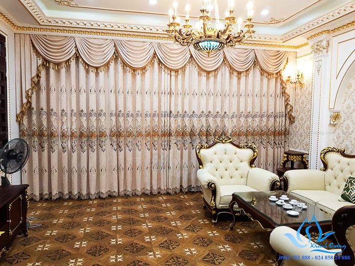 Rèm cổ điển đẹp dành cho phòng khách tại Thành Công, Quận Ba Đình HN91