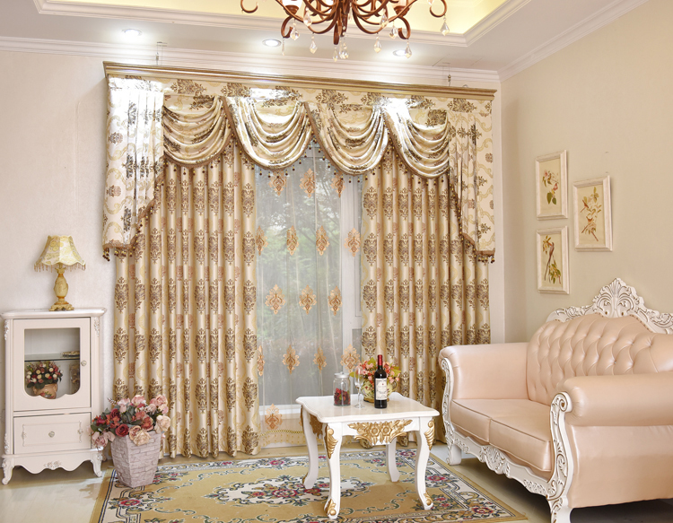 Rèm Tân cổ điển với họa tiết tinh xảo được sử dụng cho phòng khách