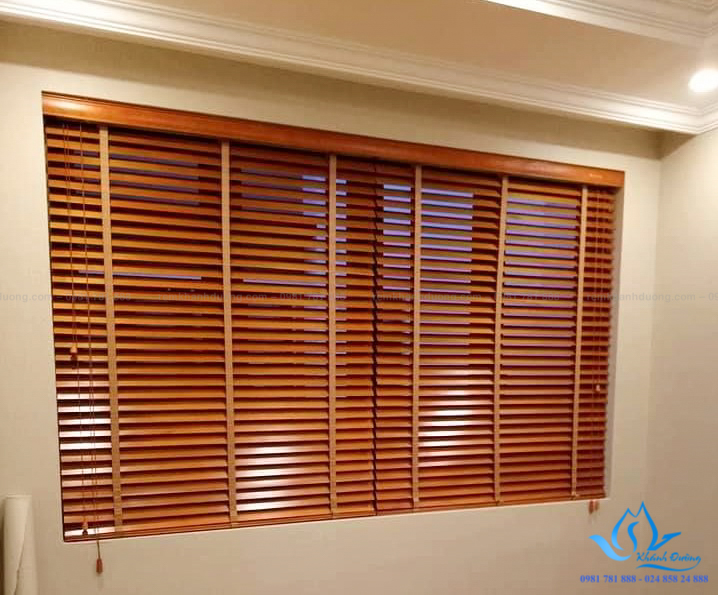 Bạn đang tìm kiếm một loại rèm cửa mang phong cách mộc mạc và sang trọng? Rèm cửa gỗ chính là lựa chọn hoàn hảo để tạo nên điểm nhấn cho ngôi nhà của bạn!