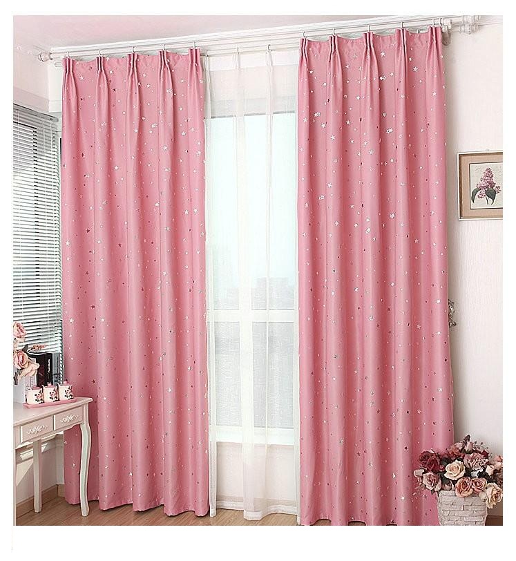  Rèm màu hồng mang lại sự thơ mộng cho phòng bé gái 