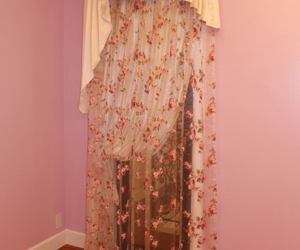 Rèm vải voan tân cổ điển đẹp cho phòng màu hồng