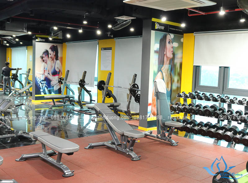Rèm cuốn trơn đẹp phòng gym, yoga tại Long Biên