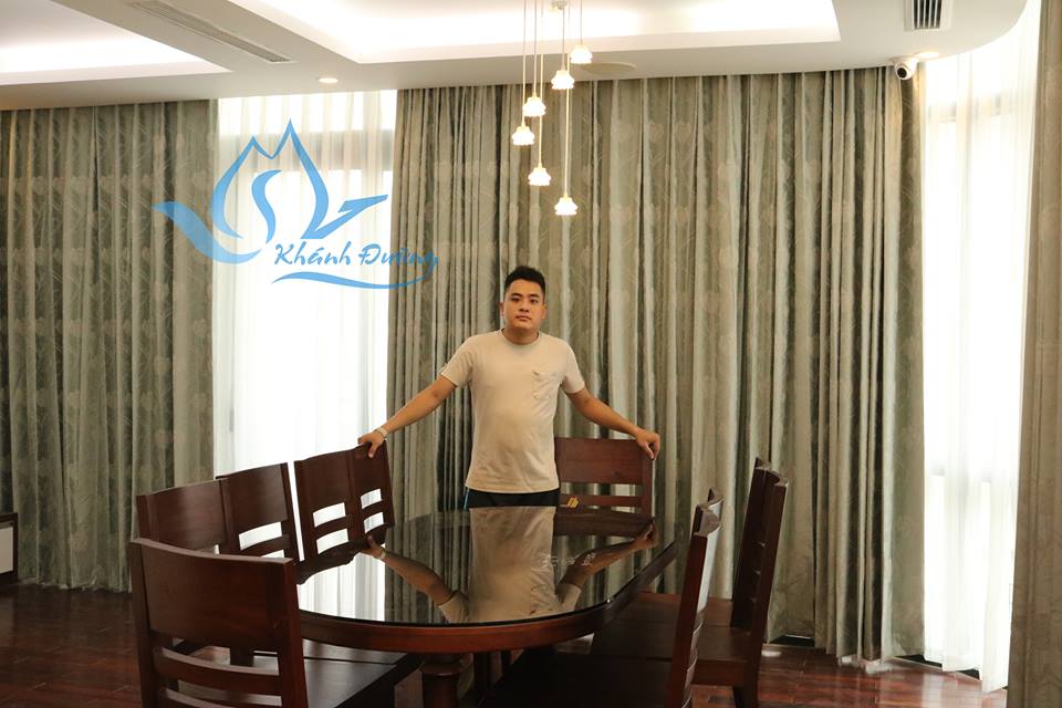 Rèm vải dày dặn để chống nắng