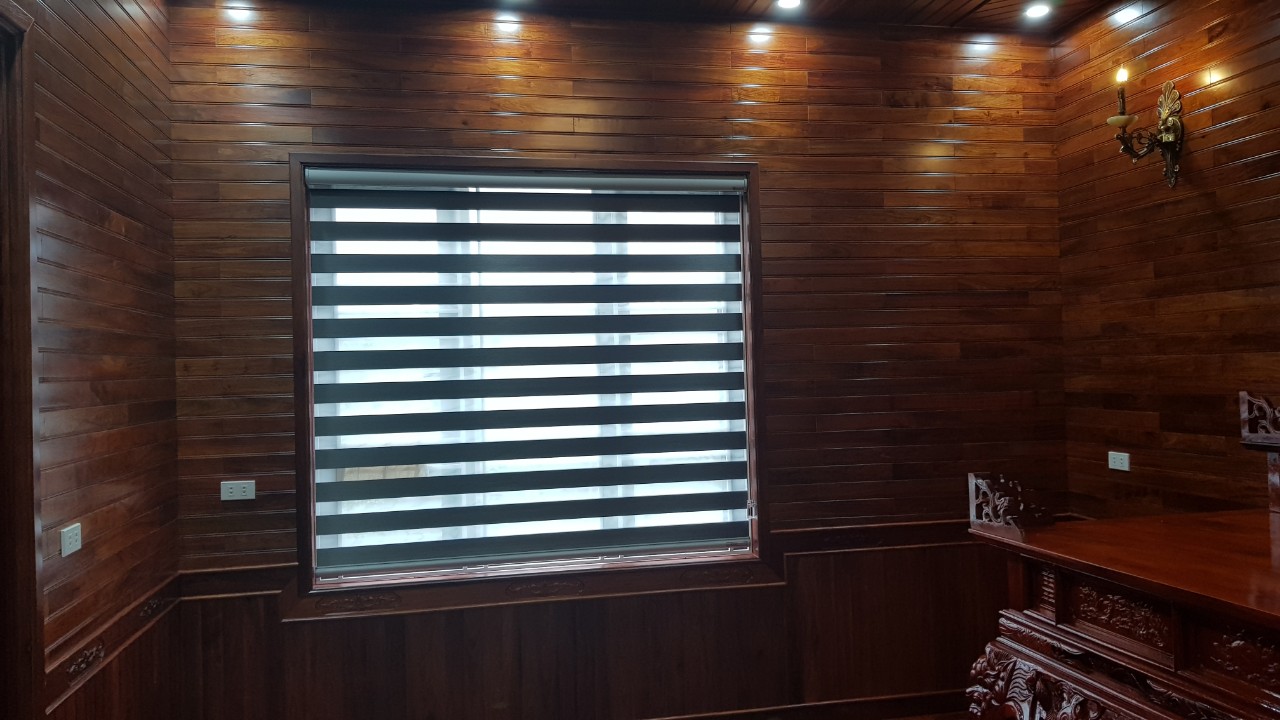 Rèm cầu vồng cổ điển tại Hà Nội