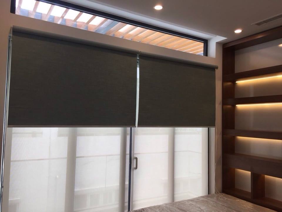 Rèm cuốn trơn đơn giản Rèm cuốn trơn đơn giản