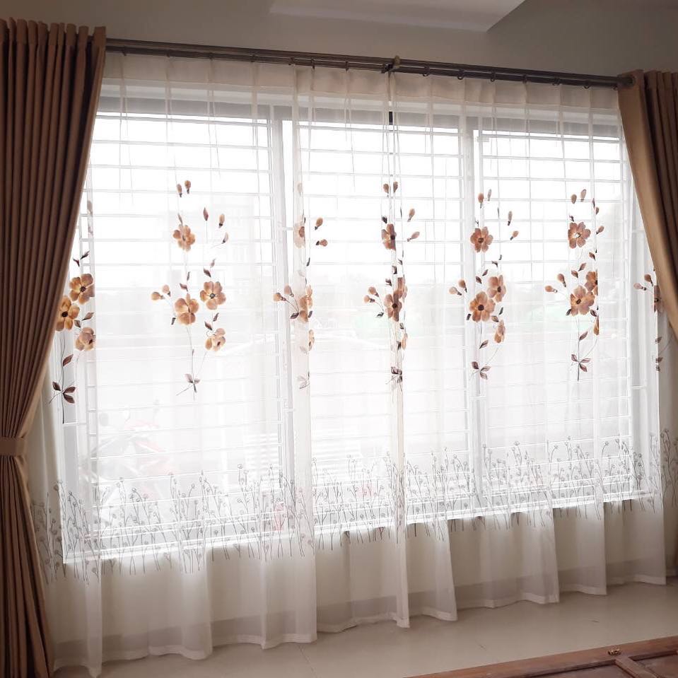 Rèm voan thêu tay tinh xảo Rèm voan thêu tay tinh xảo