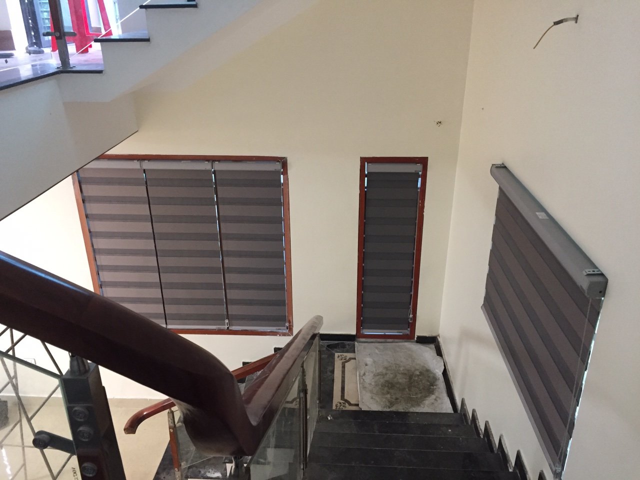 Rèm cầu vồng sang trọng tại Hà Đông Rèm cầu vồng sang trọng tại Hà Đông