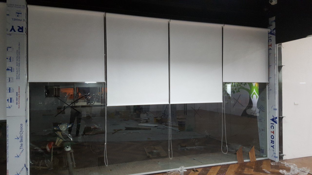 Rèm cuốn rất dễ vệ sinh
