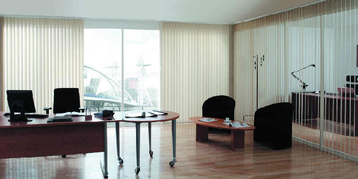 Rèm lá dọc dùng trong văn phòng làm việc Rèm lá dọc dùng trong văn phòng làm việc
