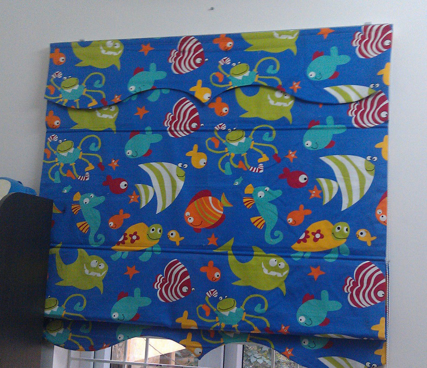 Rèm Roman trang trí ngộ nghĩnh cho bé yêu