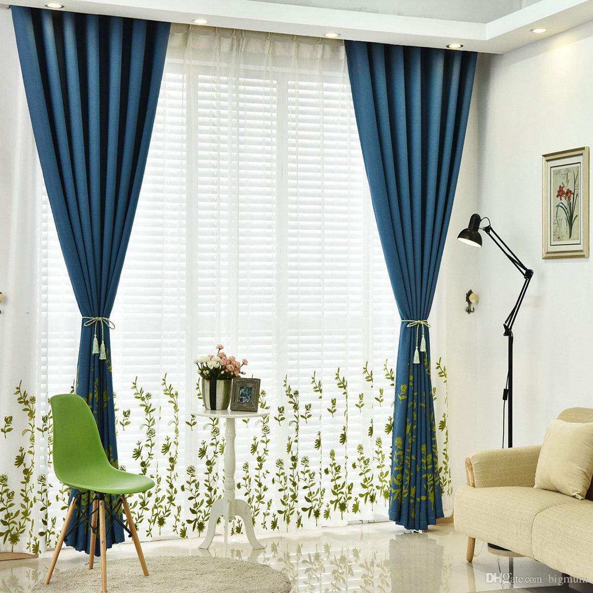 Rèm vải họa tiết nhẹ nhàng