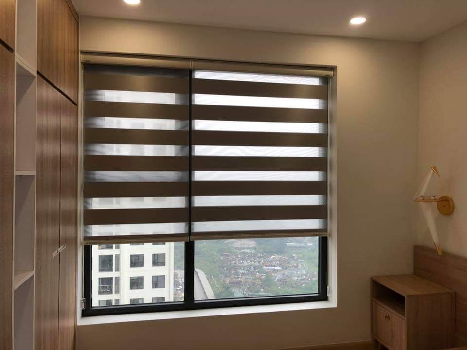 Rèm cầu vồng có thể cuốn gọn