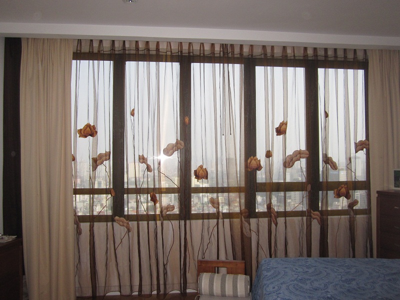 Rèm voan thêu tay cực tinh xảo Rèm voan thêu tay cực tinh xảo