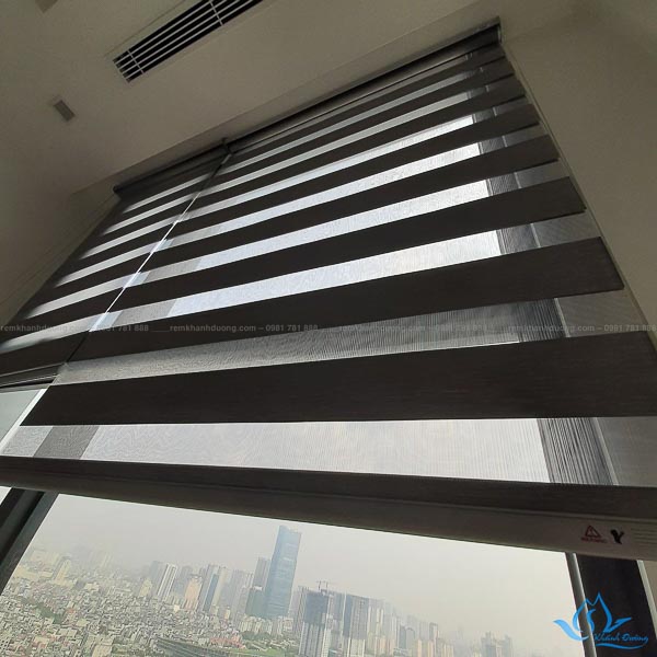 Rèm cầu vồng cản sáng cho chung cư Green Bay Mễ Trì mã HY 741