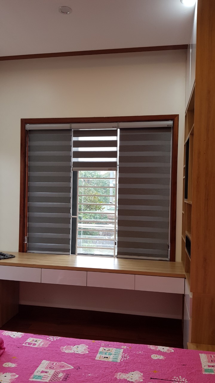 Rèm cầu vồng cổ điển tại Hà Nội