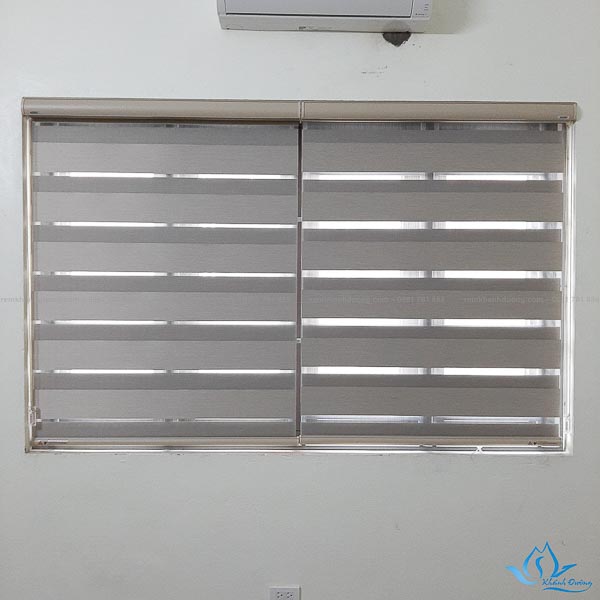 Lắp đặt rèm cầu vồng PE 731 ở chung cư huyện Đan Phượng, Hà Nội