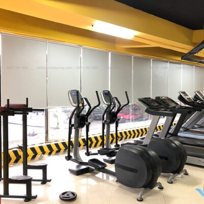 Lắp đặt rèm cửa cuốn chống nắng trung tâm thể hình RC11