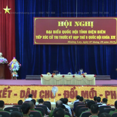 HT 05 rèm trang trí hội trường đẹp