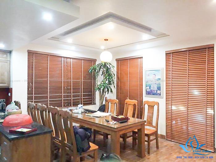 Màn sáo gỗ sồi SKK 18 tại căn hộ Vinhome Times City Hai Bà Trưng