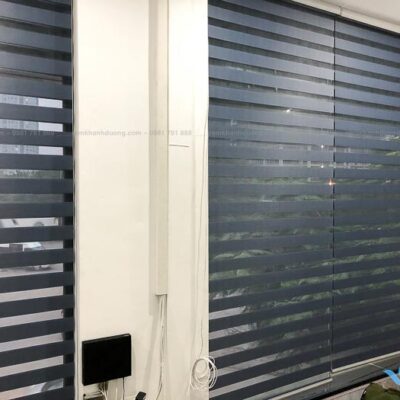 rem-cau-vong-can-sang-loai-tot-cho-showroom-o-truong-cong-giai-ml-361 (1)