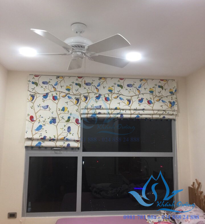 Rèm roman họa tiết đẹp chuyên dùng cho cửa sổ Rèm roman họa tiết đẹp chuyên dùng cho cửa sổ