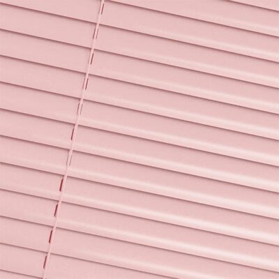 essence-candy-pink-20-venetian-blind-3