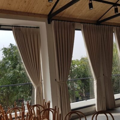 rem-vai-hai-lop-cao-cap-cho-chuoi-nha-hang-sang-trong-5