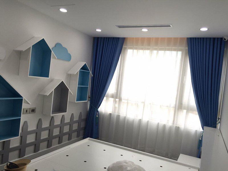 Rèm vải màu xanh lam hai lớp đẹp cho phòng ngủ tại An Khánh Hoài Đức