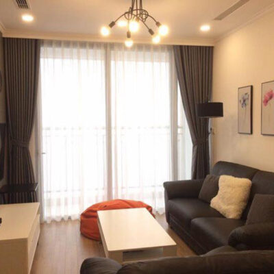 Rèm vải hai lớp cho phòng khách đẹp cao cấp tại chung cư Vinhomes Green Bay