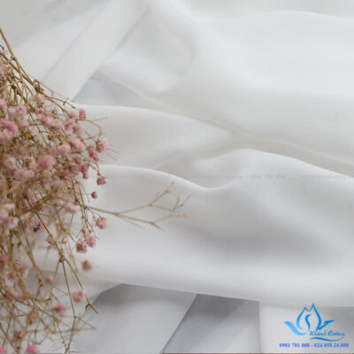 rem-vai-voan-trang-tron-gia-re (4)