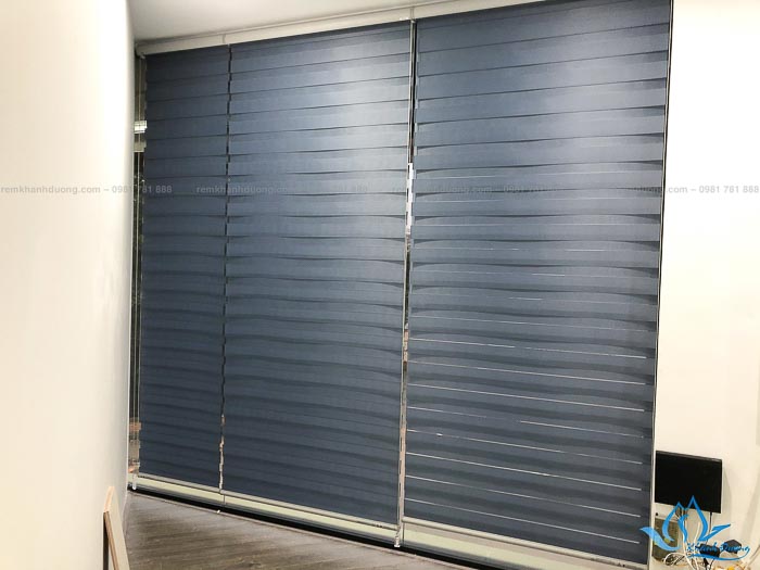 Điều chỉnh rèm để chắn sáng hoàn toàn hoặc một phần
