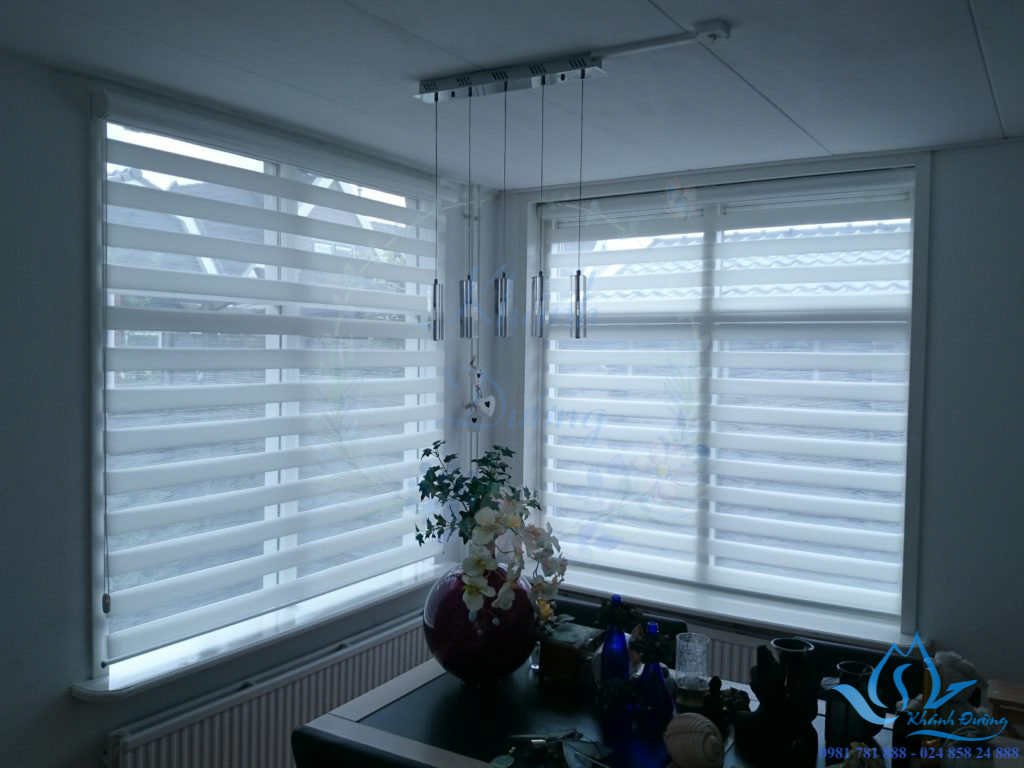 Rèm cầu vồng được sử dụng cho cửa sổ nhỏ