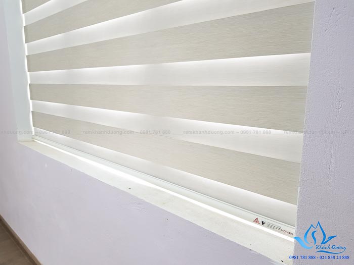 Rèm cầu vồng phòng khách chống nắng tốt tại Thụy Khuê, Tây Hồ BL 431