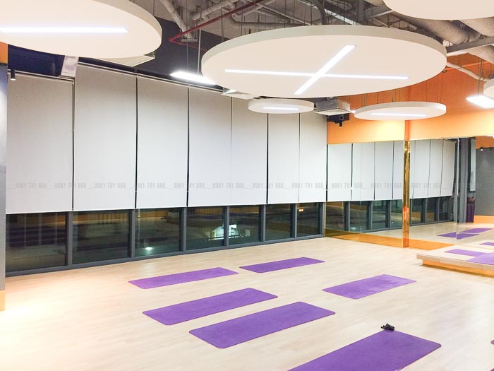 Rèm cuốn cho phòng yoga và gym đẹp tại Vincom Trần Duy Hưng DuAn1803