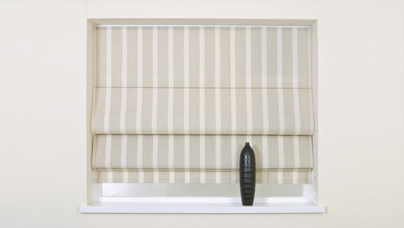 Rèm Roman họa tiết kẻ dùng cho phòng bếp Rèm Roman họa tiết kẻ dùng cho phòng bếp