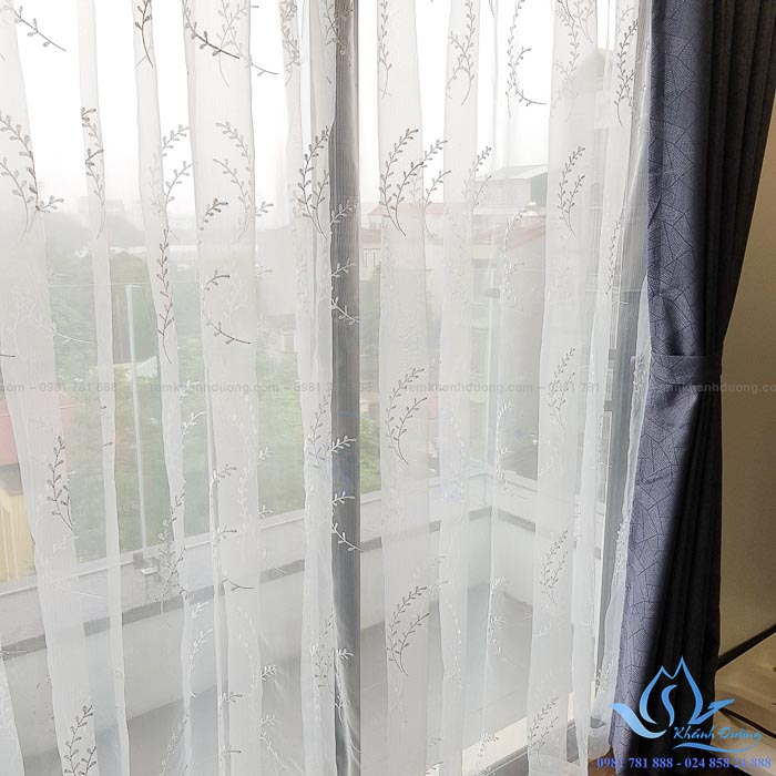 Rèm vải hai lớp voan thêu tinh tế quận Long Biên, Hà Nội DIM 3406