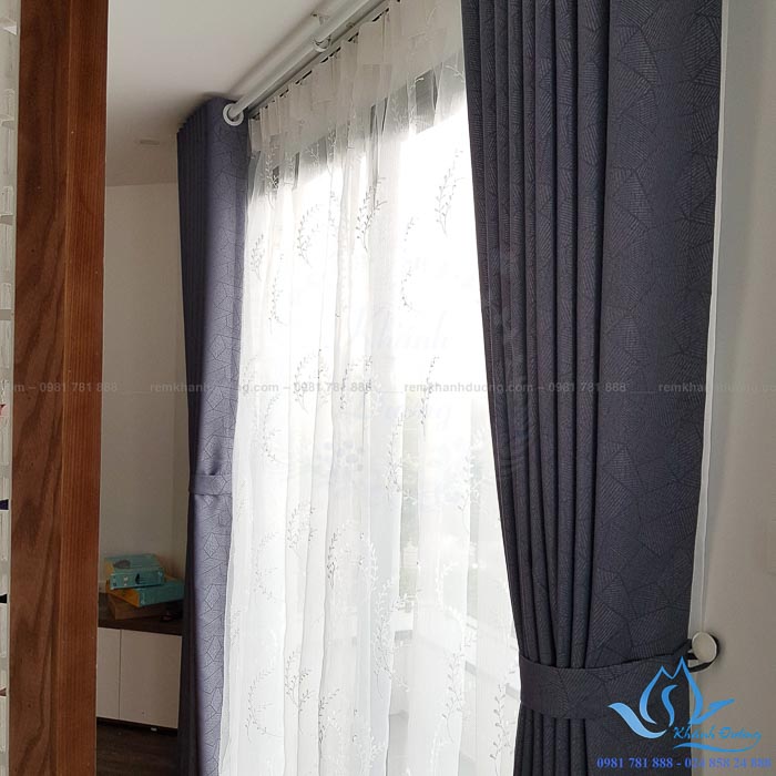 Rèm vải hai lớp voan thêu tinh tế quận Long Biên, Hà Nội DIM 3406
