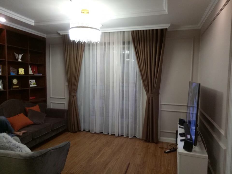 Rèm vải phòng khách lịch sự, hiện đại