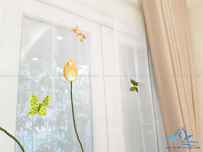 Rèm vải thêu tay Hàn Quốc đẹp cho phòng khách tại Âu Cơ- Hà Nội L18-19 Rèm vải thêu tay Hàn Quốc đẹp cho phòng khách tại Âu Cơ- Hà Nội L18-19