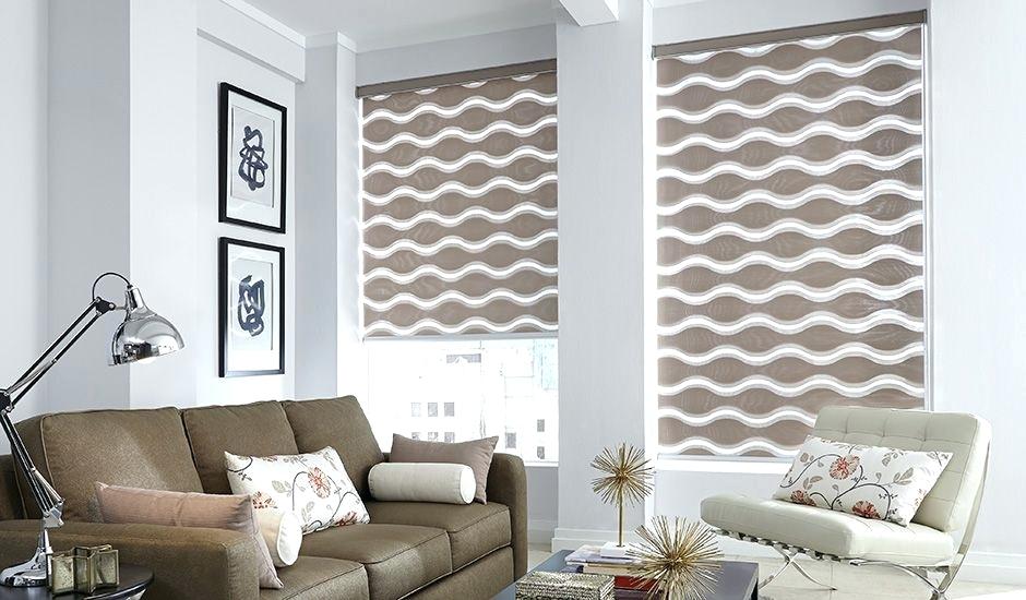 Rèm cuốn trơn tạo cảm giác gọn gàng