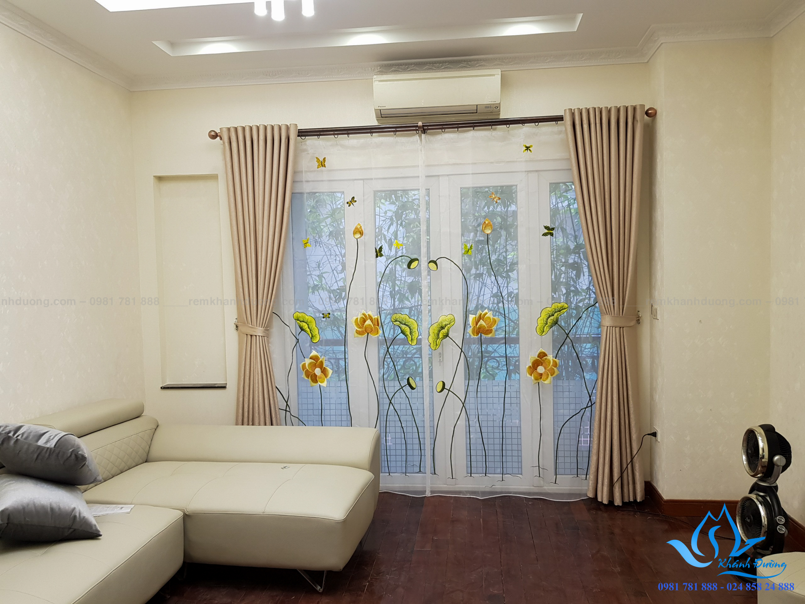 Rèm vải voan thêu tay cho biệt thự đẳng cấp tại Trường Chinh