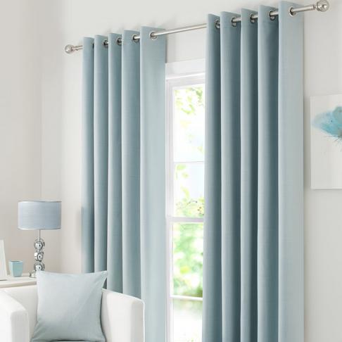 rèm xanh pastel tinh tế